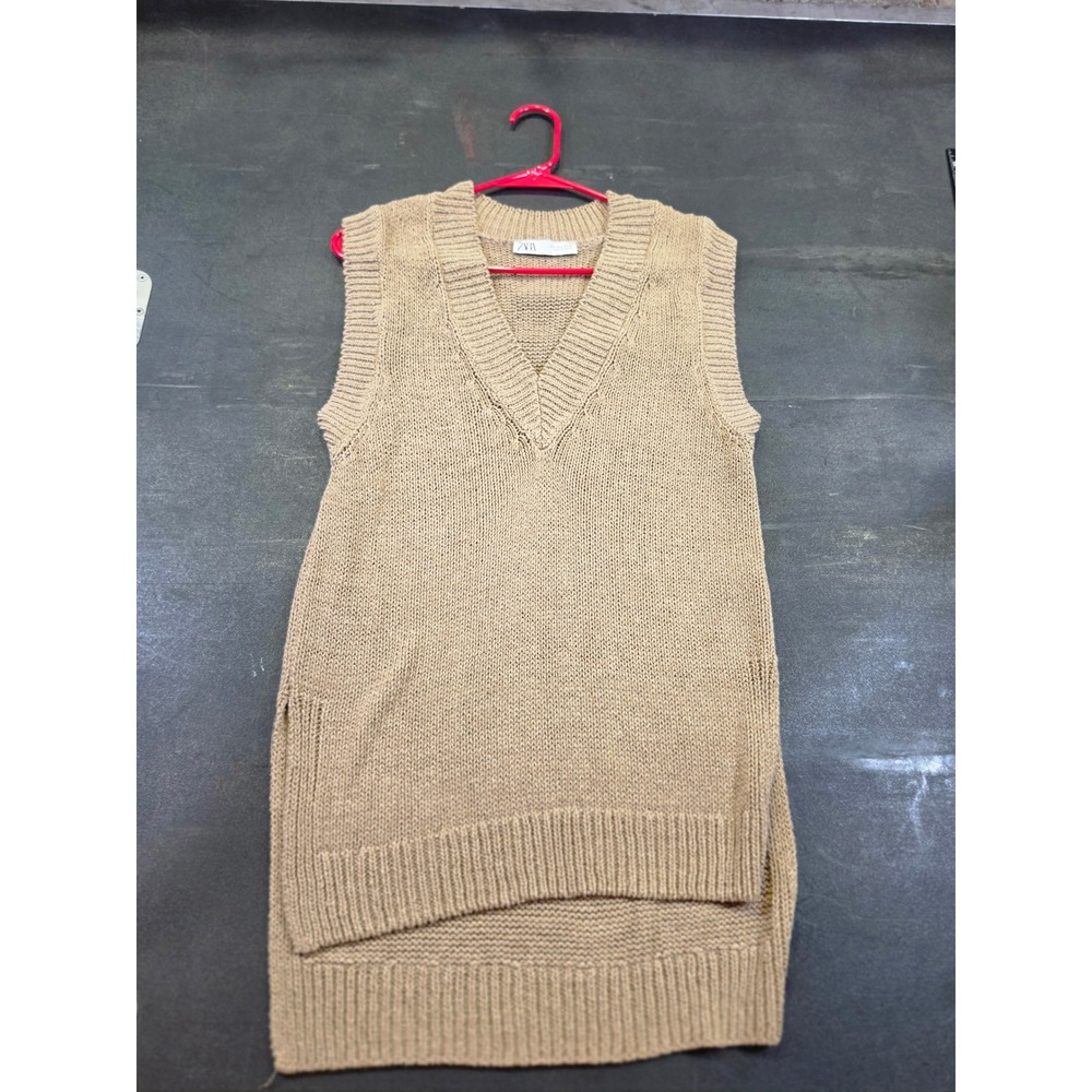 Zara Tan Knit V-Neck Sweater Vest High-Low Hem Sleeveless Boho Minimalist Small